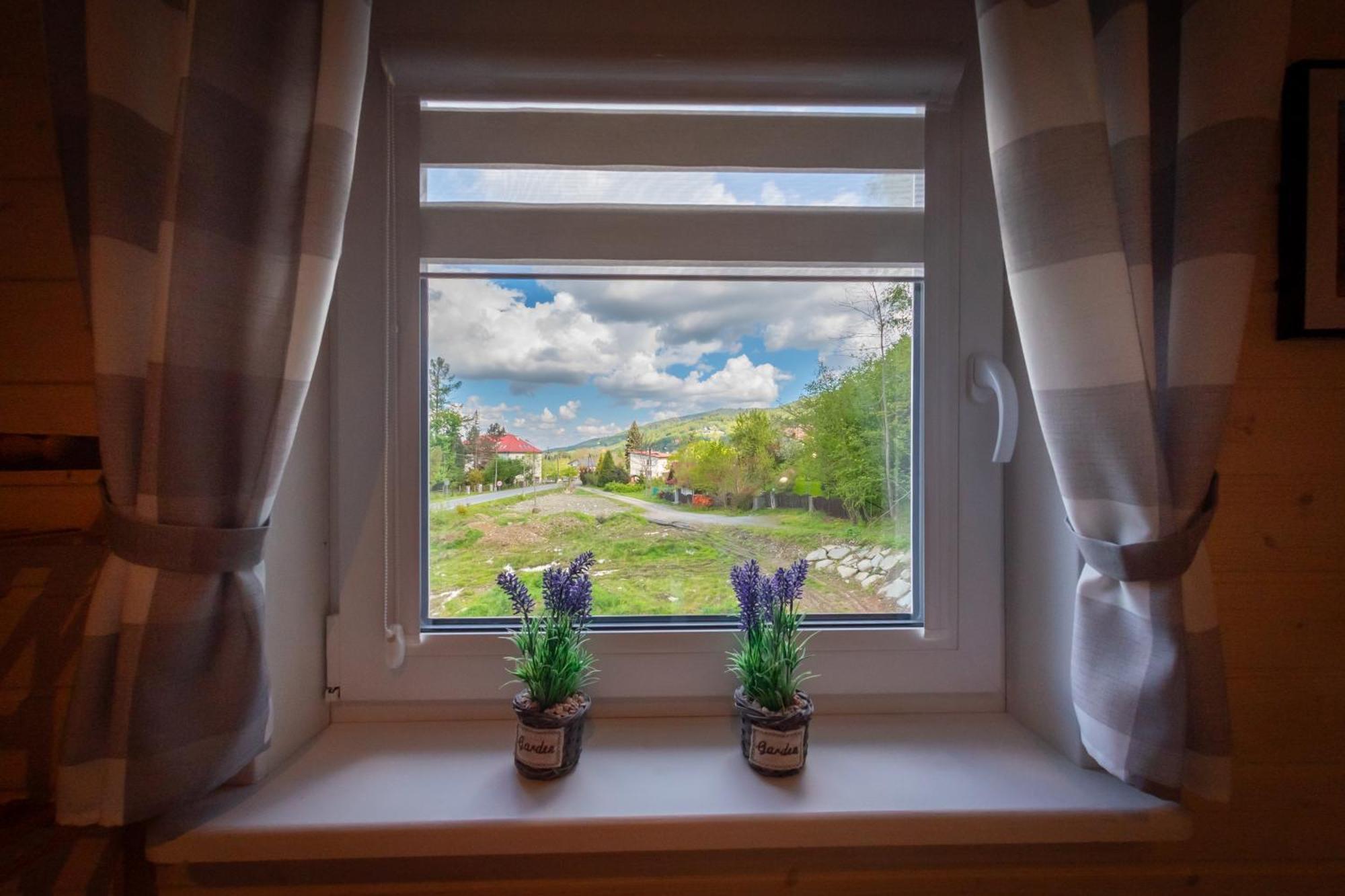 Domki U Sosny - Nowoczesne Domki Na Wylacznosc, Spokojna Okolica Blisko Lasu I Szlaku, 1,2 Km Od Centrum Brennej Brenna Extérieur photo